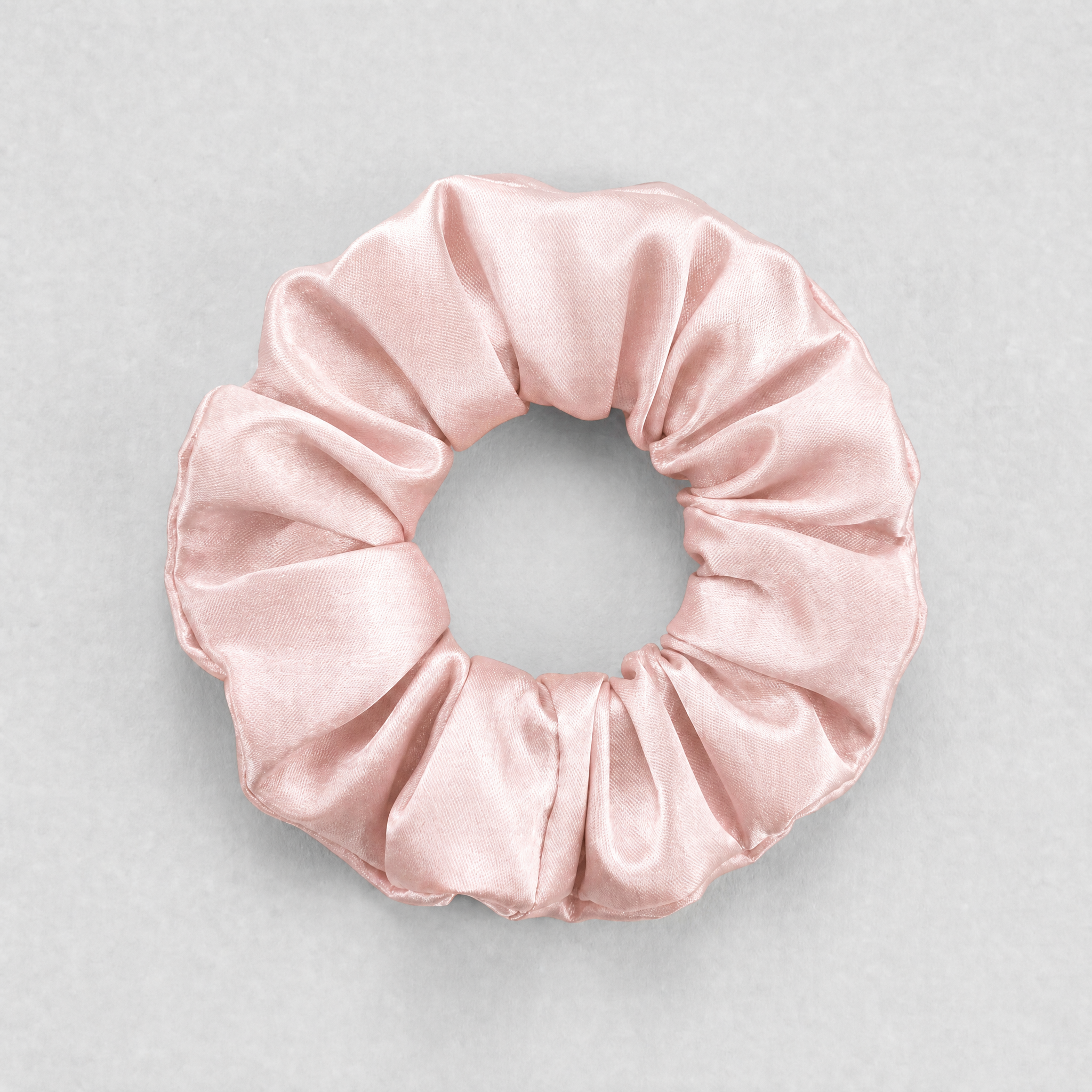 Silk Scrunchie i 100% Mullbärssilke - 22 momme, voluminös 3,5 cm